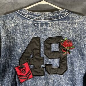 Retro Distrikt Denim Shirt Size‎ XL Embroidered Skulls & Rose Vintage Streetwear